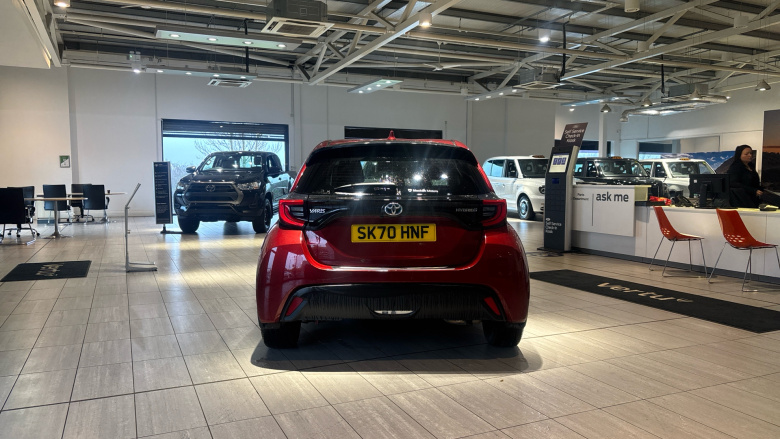 Toyota Yaris 1.5 Hybrid Design 5dr CVT Hybrid Hatchback